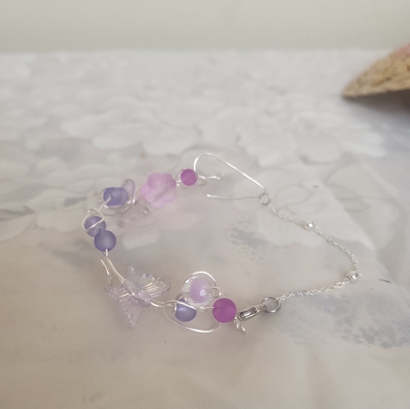 Silver Plated Holographic Butterfly Frosted Glass Wire Ball Chain Bracelet - Picture 13 of 14